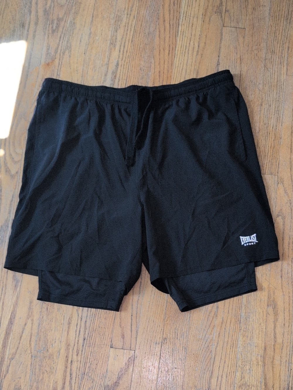 Everlast Black Men's 2-in-1 Workout Shorts with Inner Liner